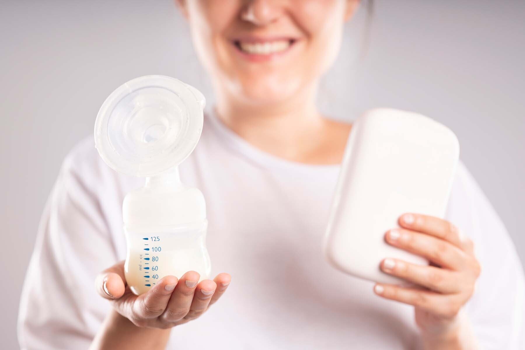 3 Things to Look for in a Portable Breast Pump